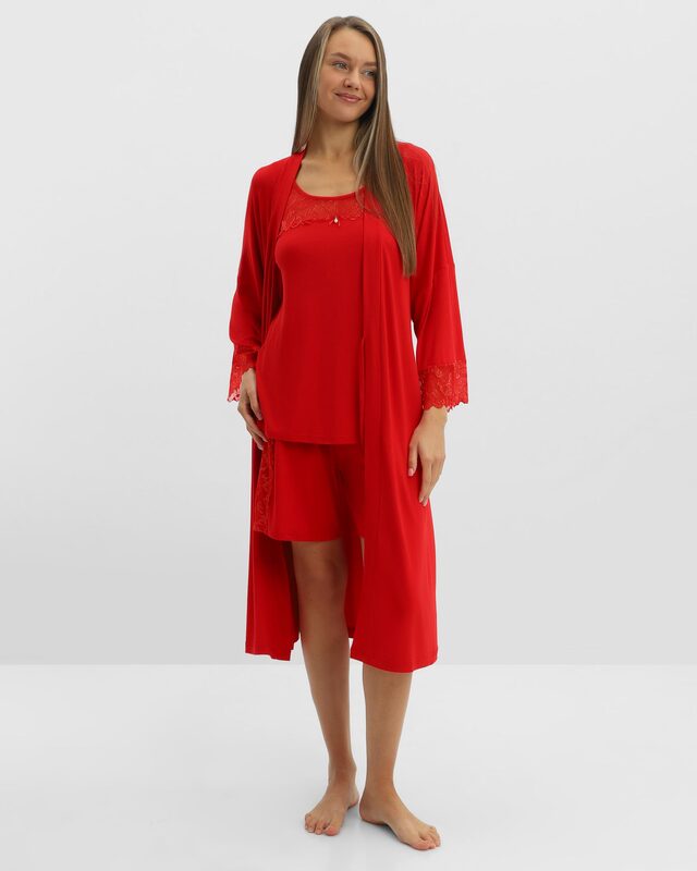 Шорты из нежной вискозы с отделкой из кружева