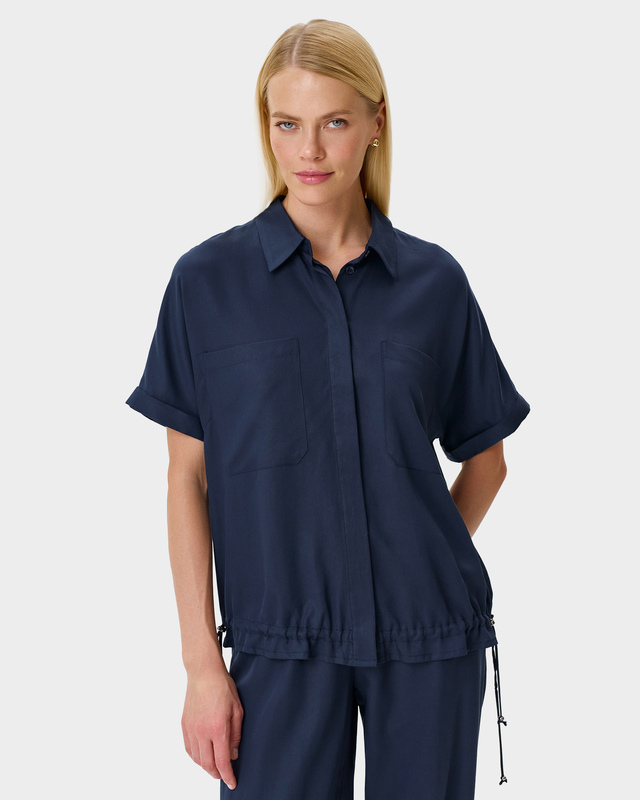 Блузка из тенсела с кулиской по низу