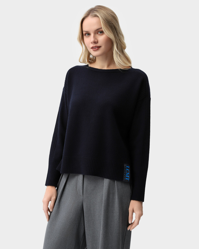 Пуловер свободного кроя с овечьей шерстью и модалом в составе