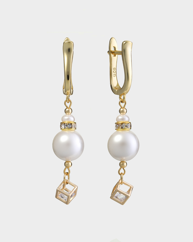 Серьги с жемчугом Майорка и натуральными цирконами