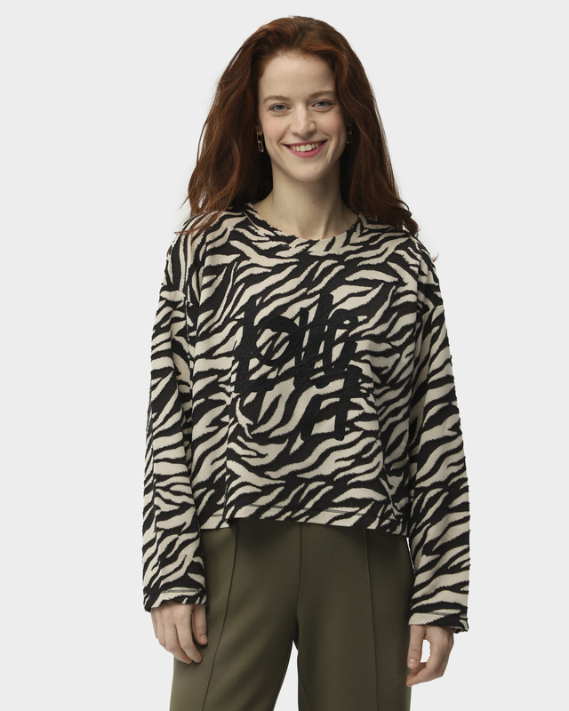 Толстовка с анималистическим жаккардовым узором и надписью