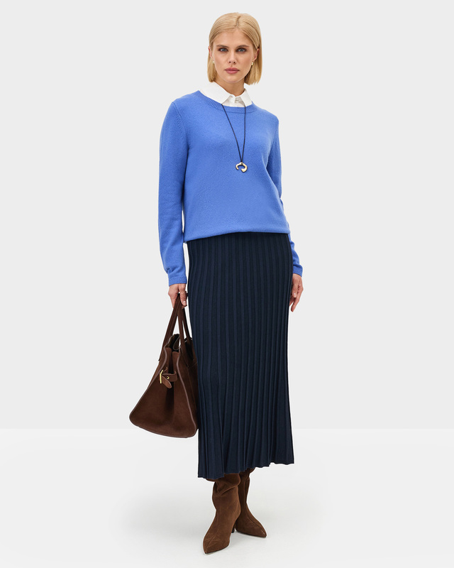 Вязаная юбка миди А-силуэта с имитацией гофре