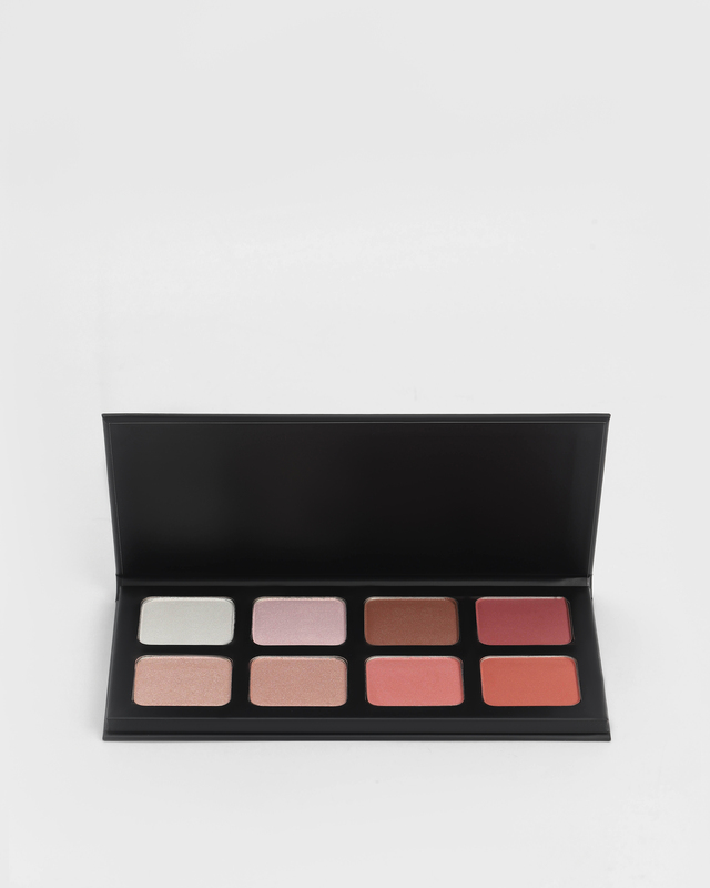 Палетка для макияжа лица MAKE ME GLOW румяна хайлайтер 50 мл 8999₽