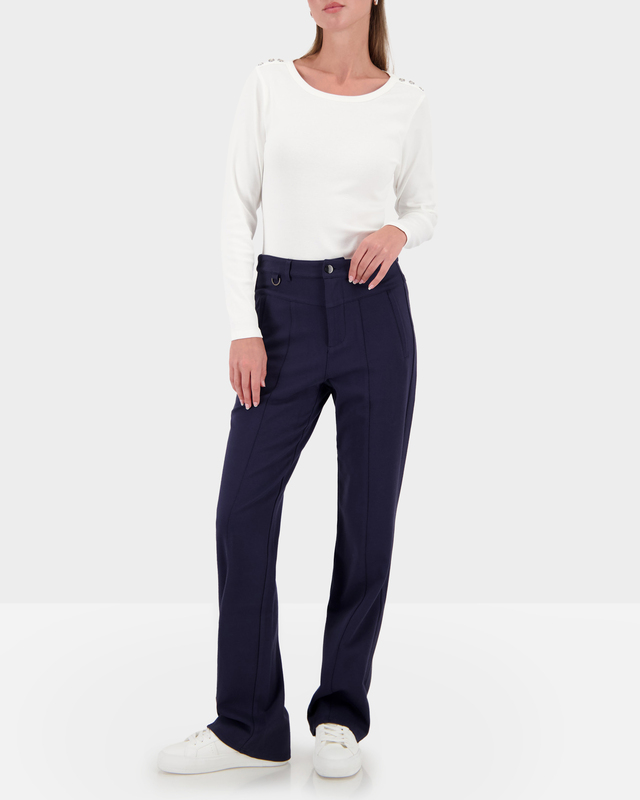 Брюки прямого кроя из мягкой вискозы