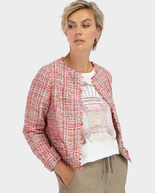 Блейзер из букле с имитацией карманов