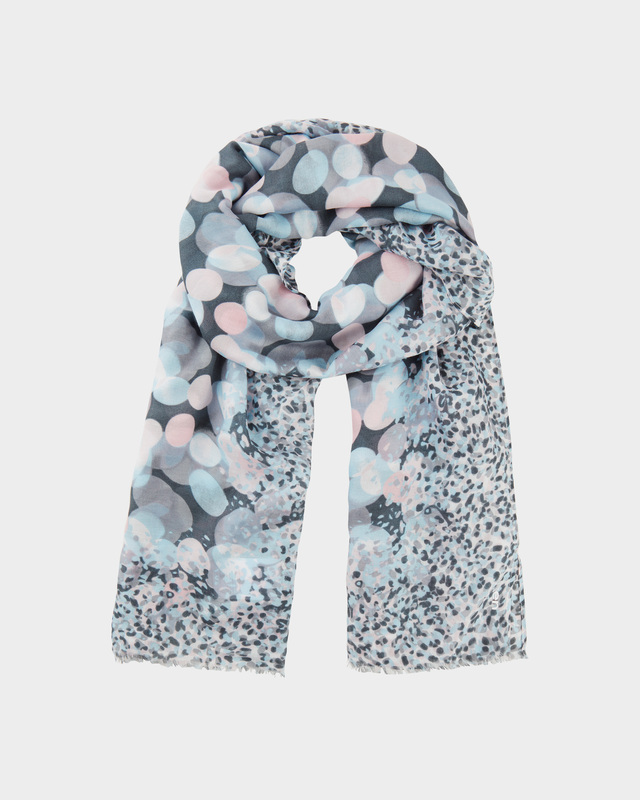Шарф из вискозы с миксом узоров