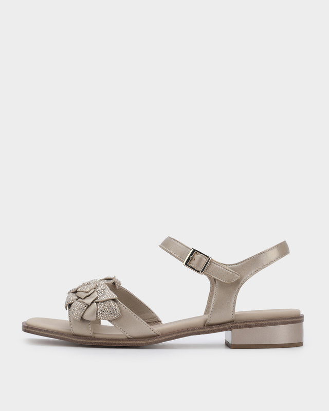 Сандалии из натуральной кожи со стелькой Memotion