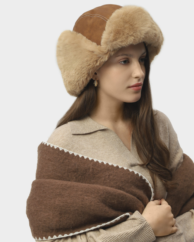 Шапка-ушанка с экомехом внутри