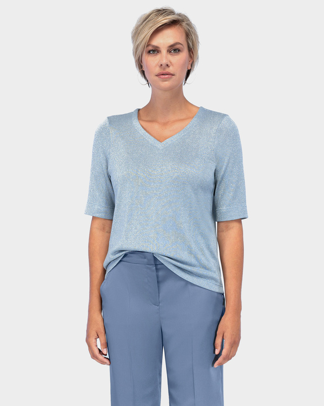 Пуловер из нежной вискозы с люрексной нитью