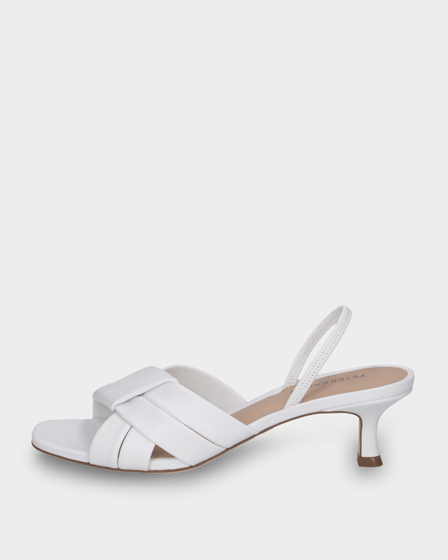 Босоножки из натуральной кожи с эластичным ремешком