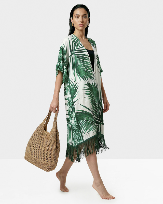 Туника с тропическим принтом и густой бахромой по низу 5990₽