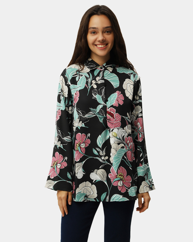 Блузка трапециевидного силуэта с принтом