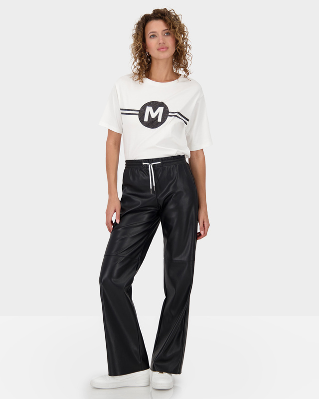 Широкие брюки из экокожи с эластичным поясом