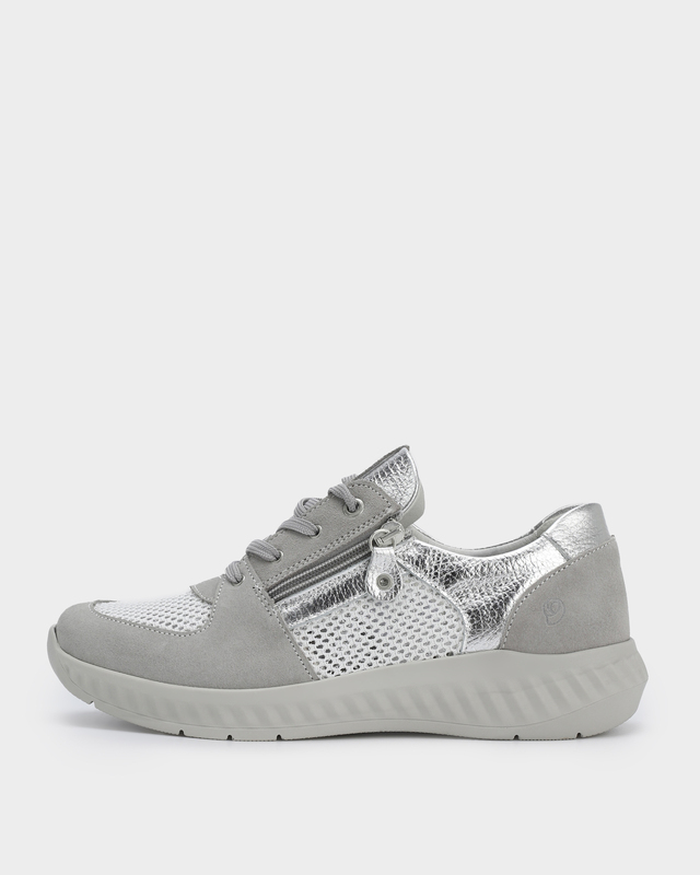 Кроссовки с технологией Air Function