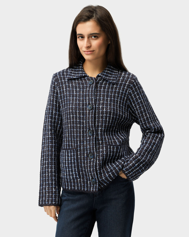 Жакет с фактурным клетчатым узором и накладными карманами