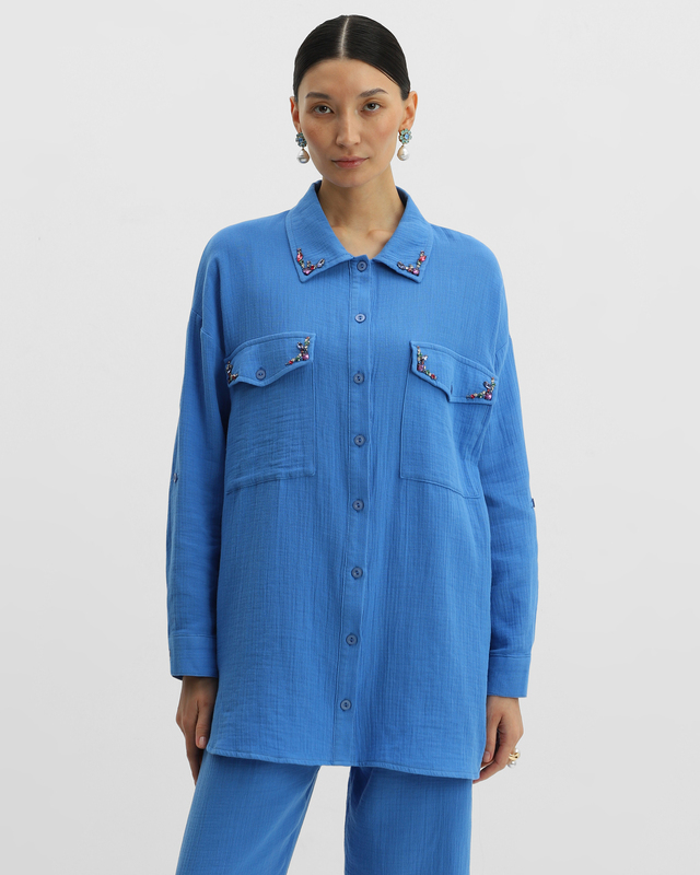 Рубашка с декором кристаллами 4990₽