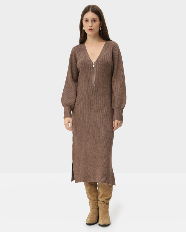 Вязаное платье полуприлегающего силуэта с шерстью в составе