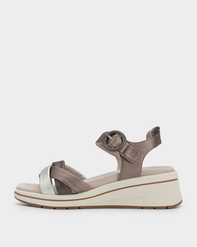 Босоножки увеличенной полноты из натуральной кожи со съемной стелькой Memotion Wash