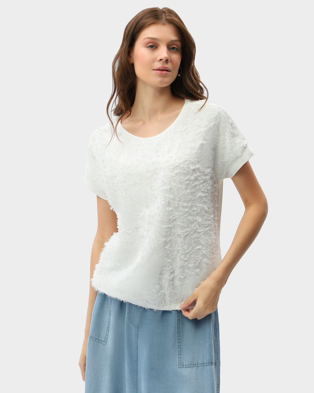 Блузка с эффектной бахромой