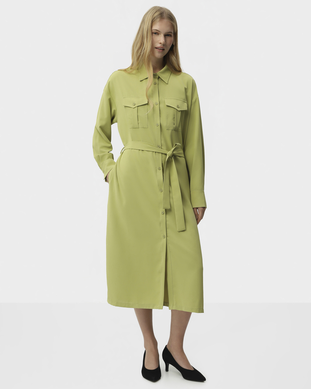 Платье-рубашка из ткани с шелковистым отливом 9690₽