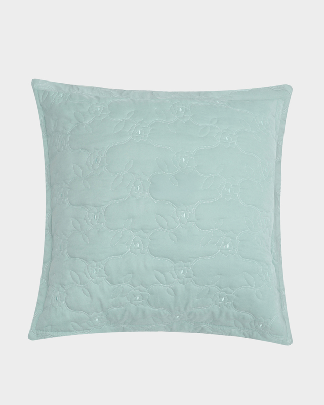 Комплект наволочек с вышивкой