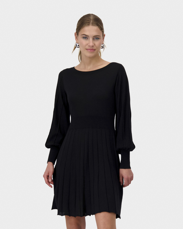 Мини-платье из шерстяного трикотажа с плиссированной юбкой