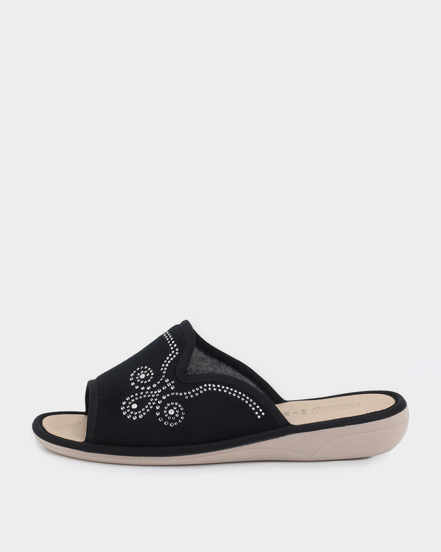 Тапочки c технологиями DEO-Fit и Deo Push