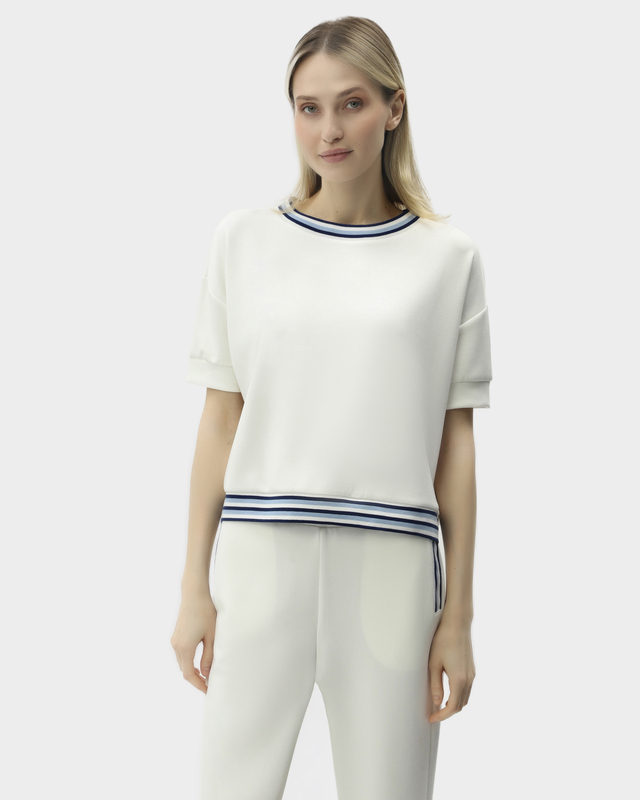 Свитшот свободного кроя с короткими рукавами