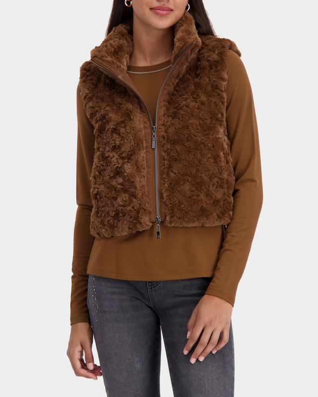 Мягкий жилет из экомеха