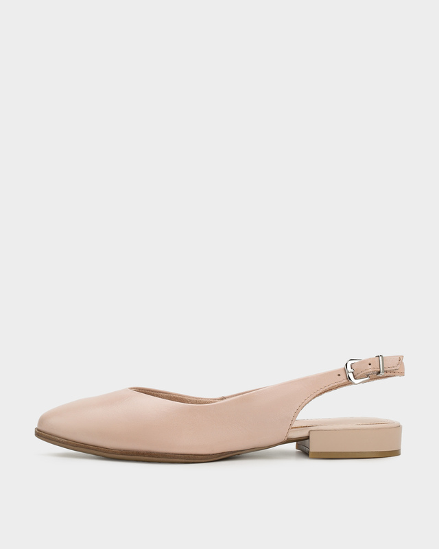 Кожаные туфли с регулируемым ремешком