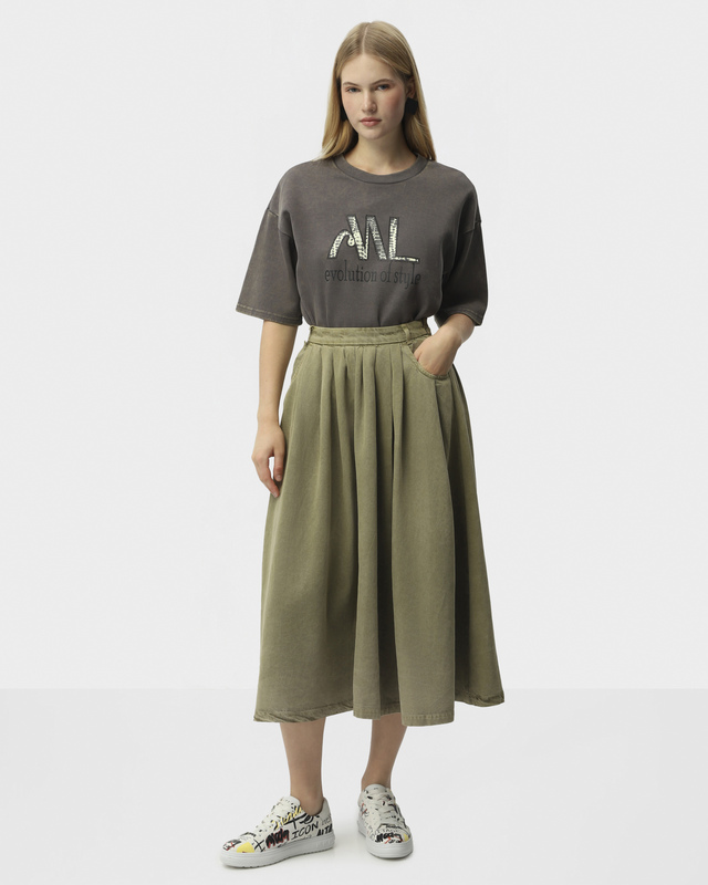 Юбка с глубокими встречными складками из плотного хлопкового денима