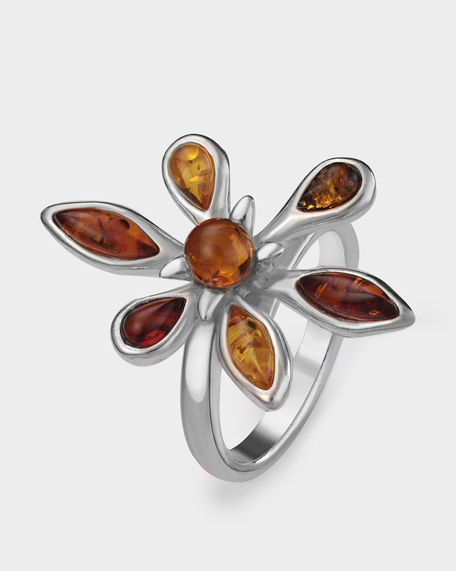 Безразмерное кольцо с натуральным янтарем