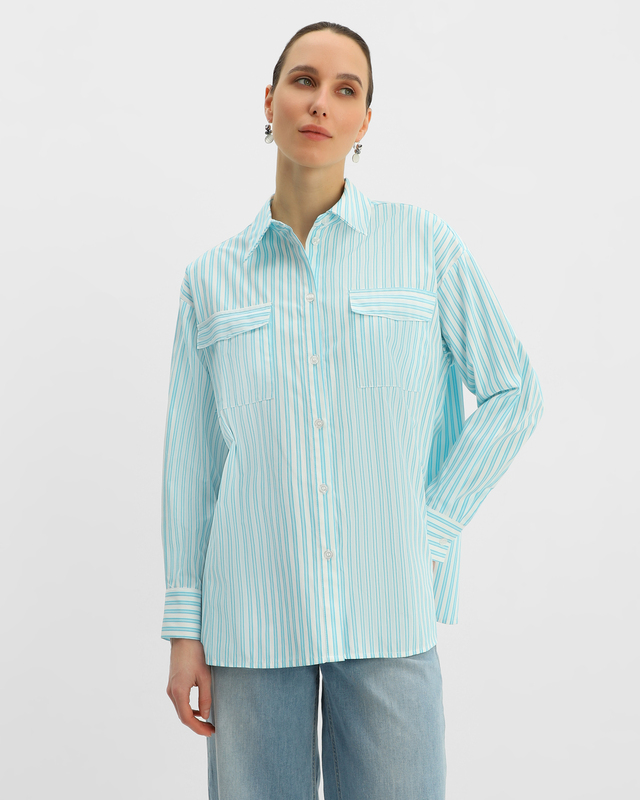 Рубашка из хлопка свободного кроя с накладными карманами 3590₽