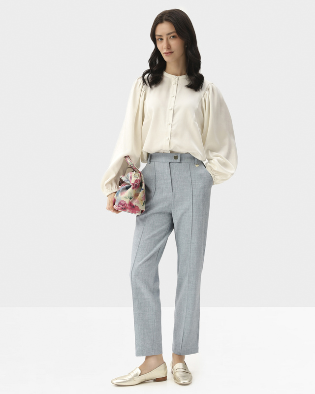 Брюки зауженного силуэта с застроченными стрелками