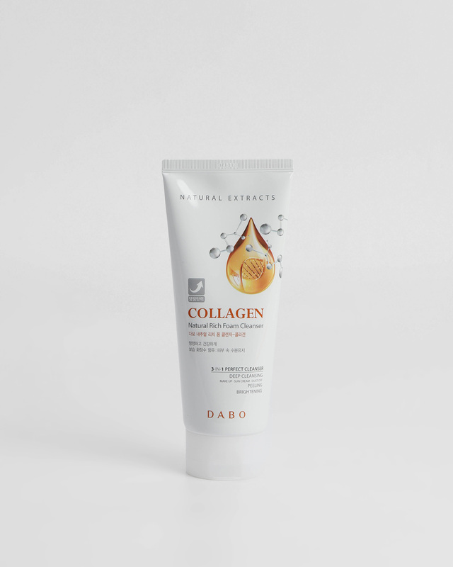 Пенка для умывания c коллагеном 180 мл 999₽