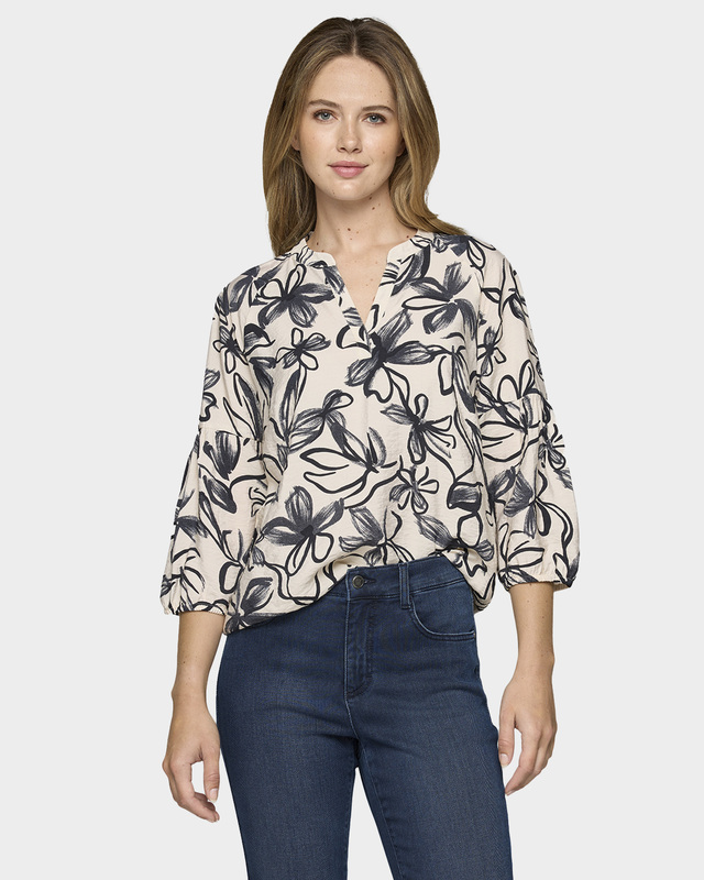 Блузка свободного кроя из жатой ткани с цветочным принтом