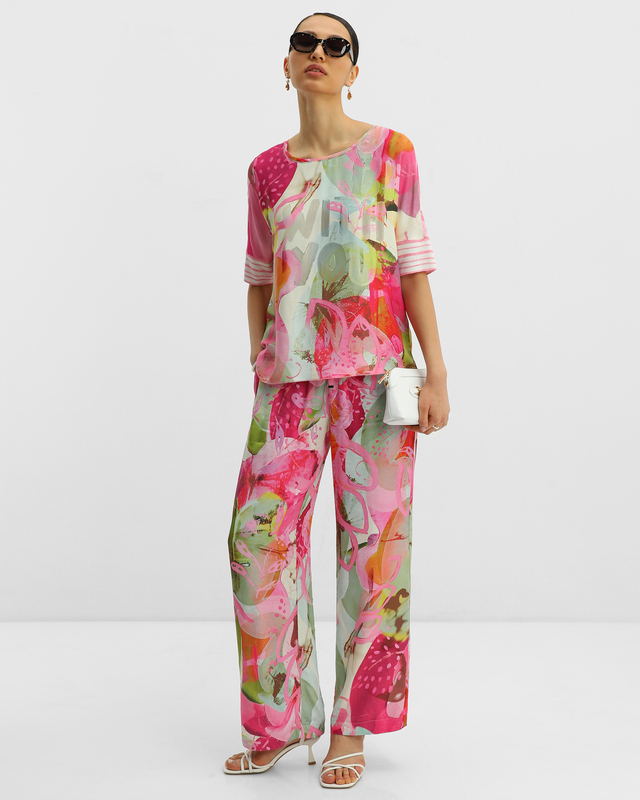 Брюки прямого кроя из вискозы с цветочным принтом