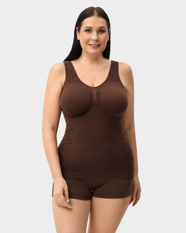 Комплект из двух корректирующих корсет-топов: один однотонный, другой с жаккардовым узором