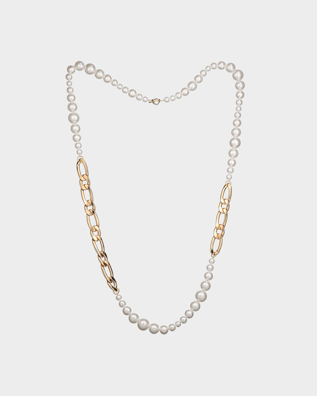 Колье с жемчугом Майорка и звеньями позолоченной цепи