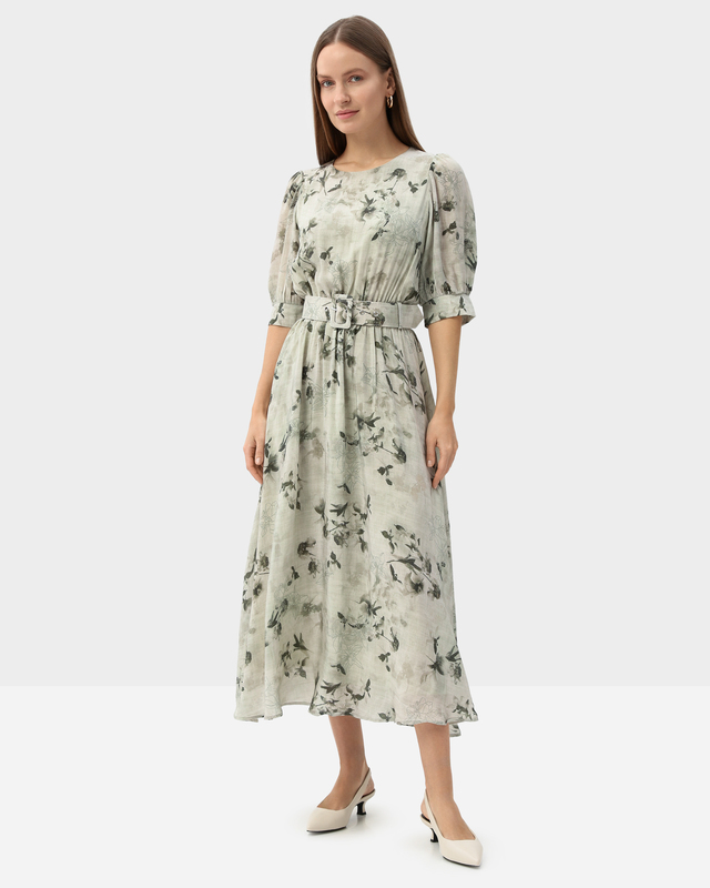 Платье миди с цветочным принтом и рукавами-фонариками 15990₽