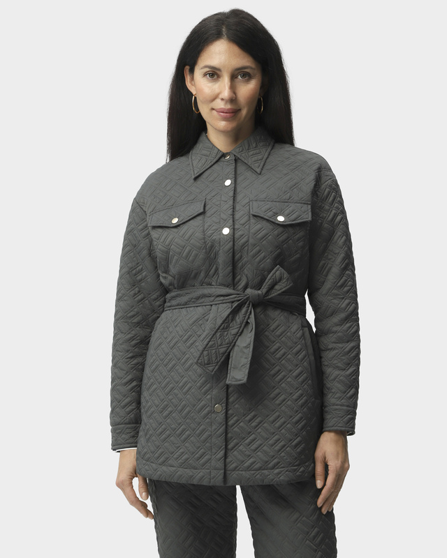 Куртка-рубашка из легкого и прочного нейлона