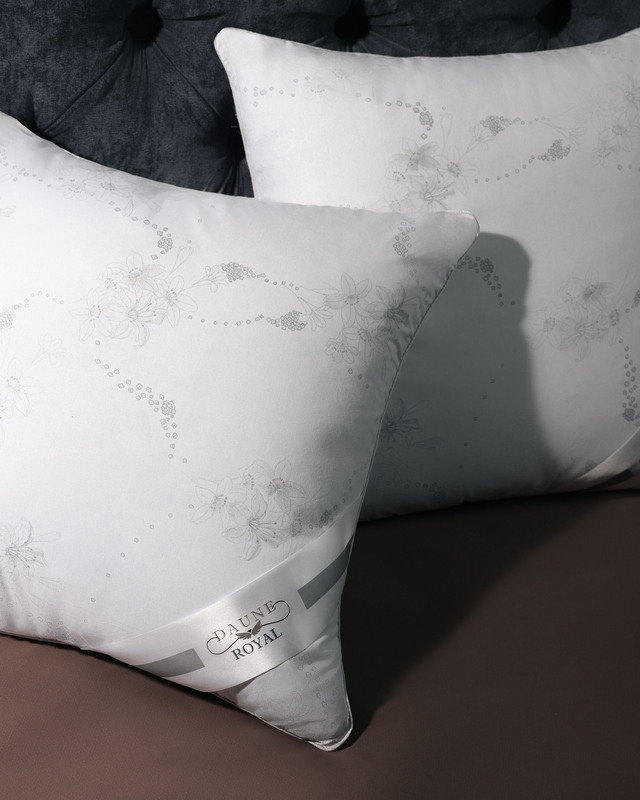 Подушка &laquo;Сакура&raquo;, 45х45 см