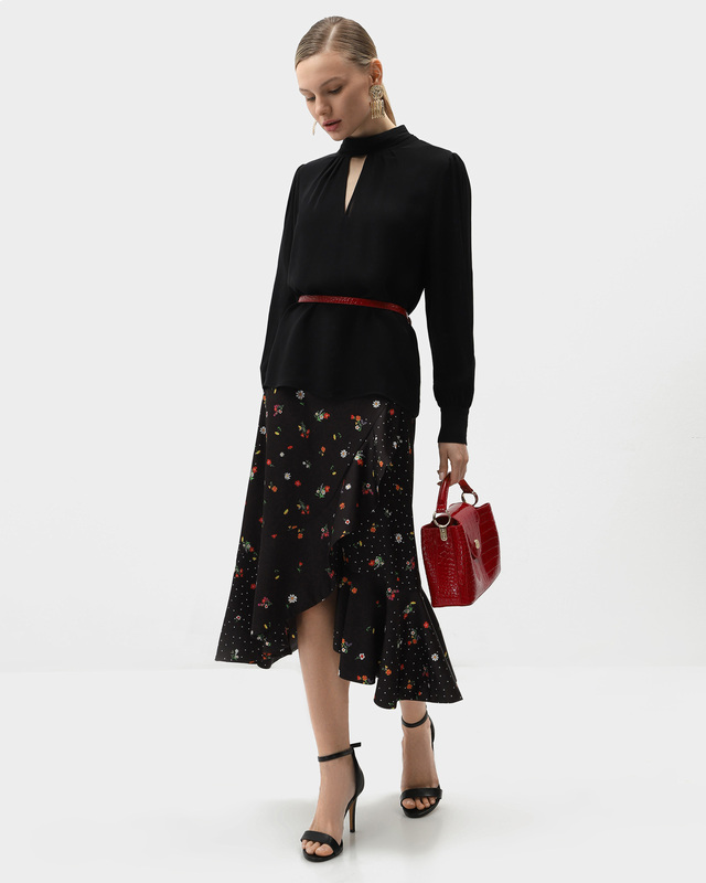 Юбка миди из струящейся ткани с цветочным принтом и воланами по низу 6990₽