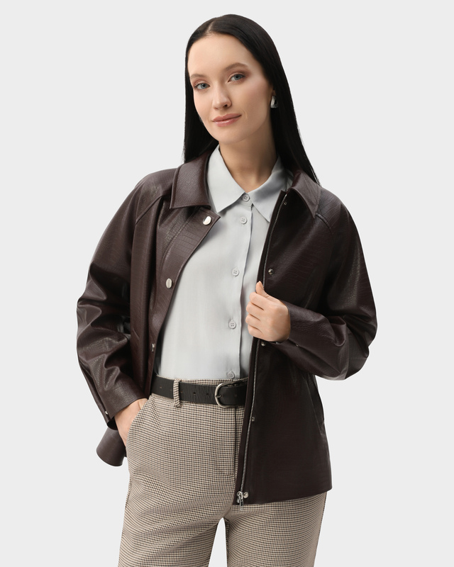 Куртка из фактурной экокожи с отложным воротником