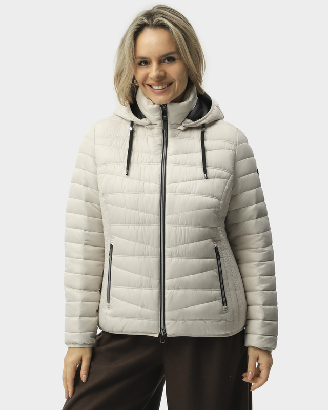 Куртка со съемным капюшоном