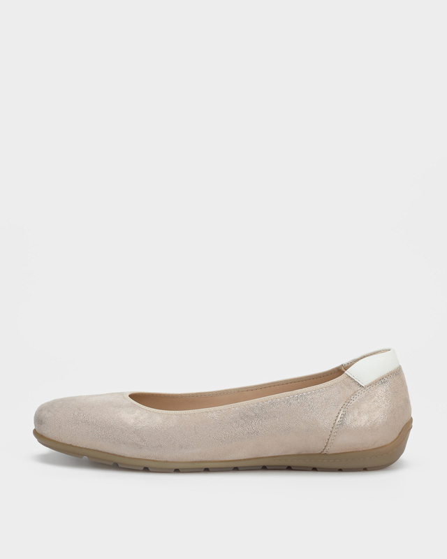 Балетки из натуральной кожи с фактурным тиснением и технологией High Soft 9990₽