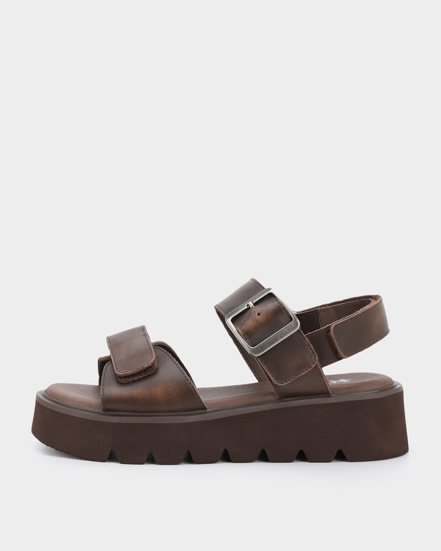 Сандалии из натуральной кожи на высокой подошве