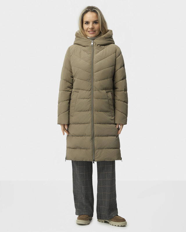 Стеганое пальто слегка приталенного кроя с утеплителем Down Free