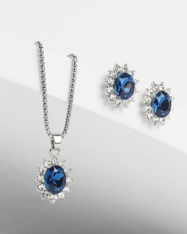Комплект из ожерелья и серег с синими цирконами