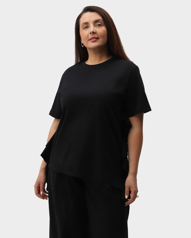 Блузка с асимметричной линией низа